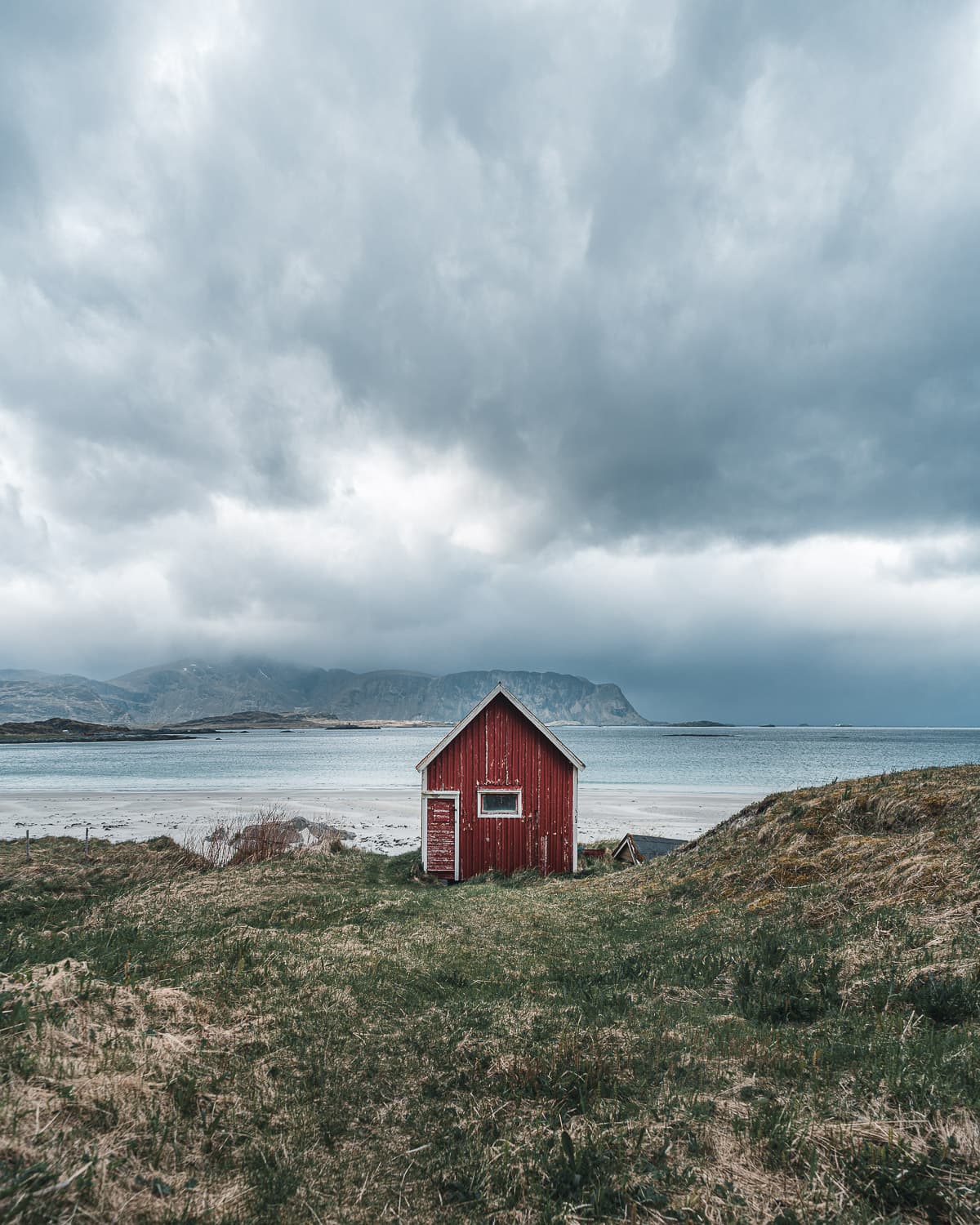 Cabin Ramberg Lofoten Islands Norway — Javier Delabat