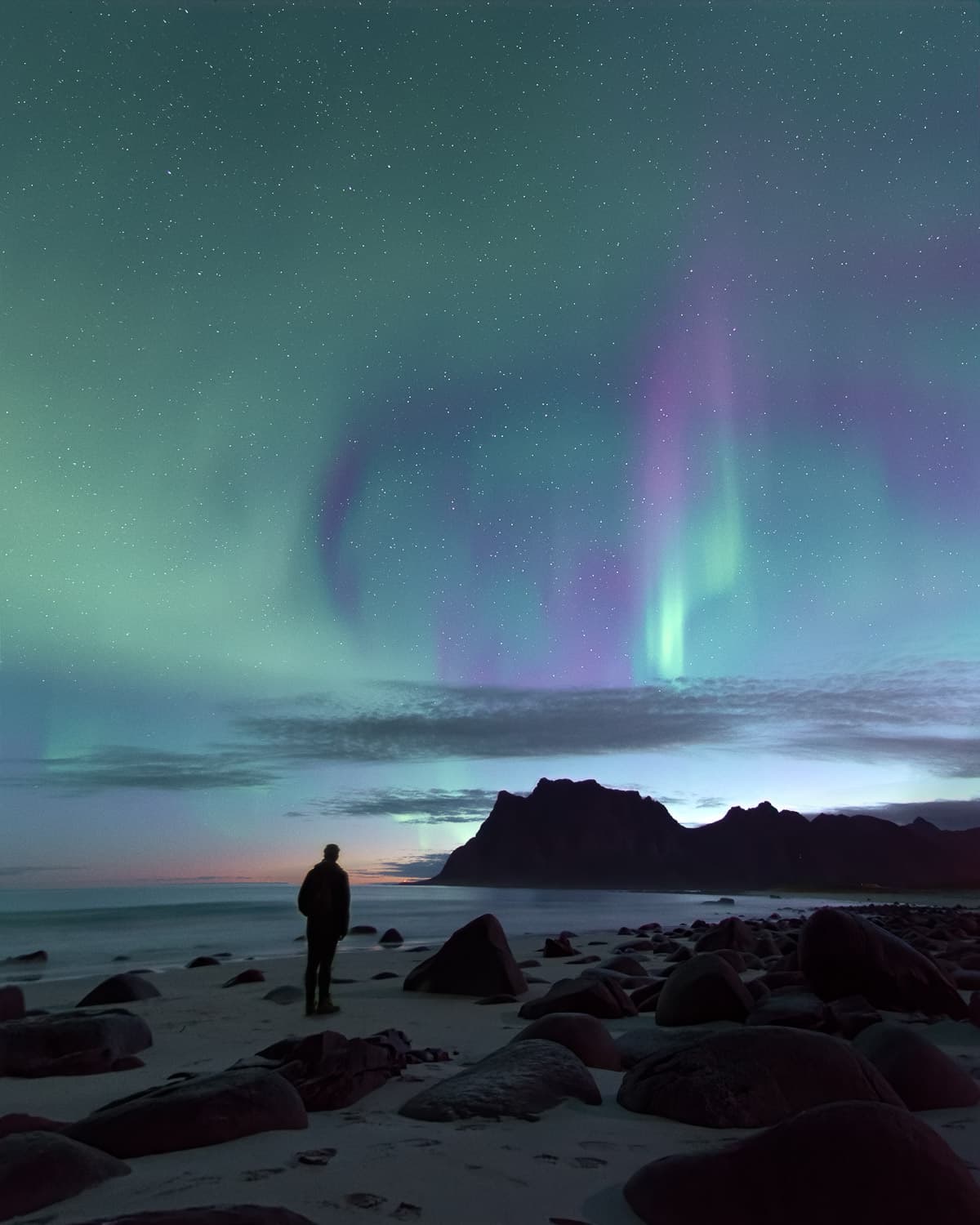 Northern Lights Uttakleiv Beach Lofoten Islands Norway — Javier Delabat